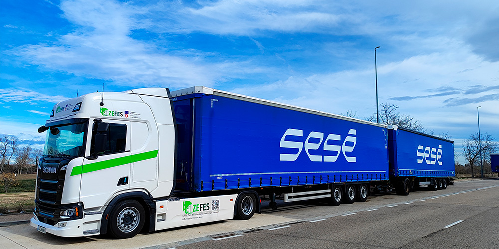 Sesé y Scania prueban el primer duotráiler eléctrico en España